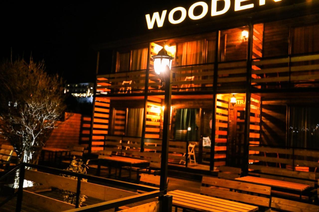 Wooden Hotel Kazbegi Stepantsminda Exterior foto