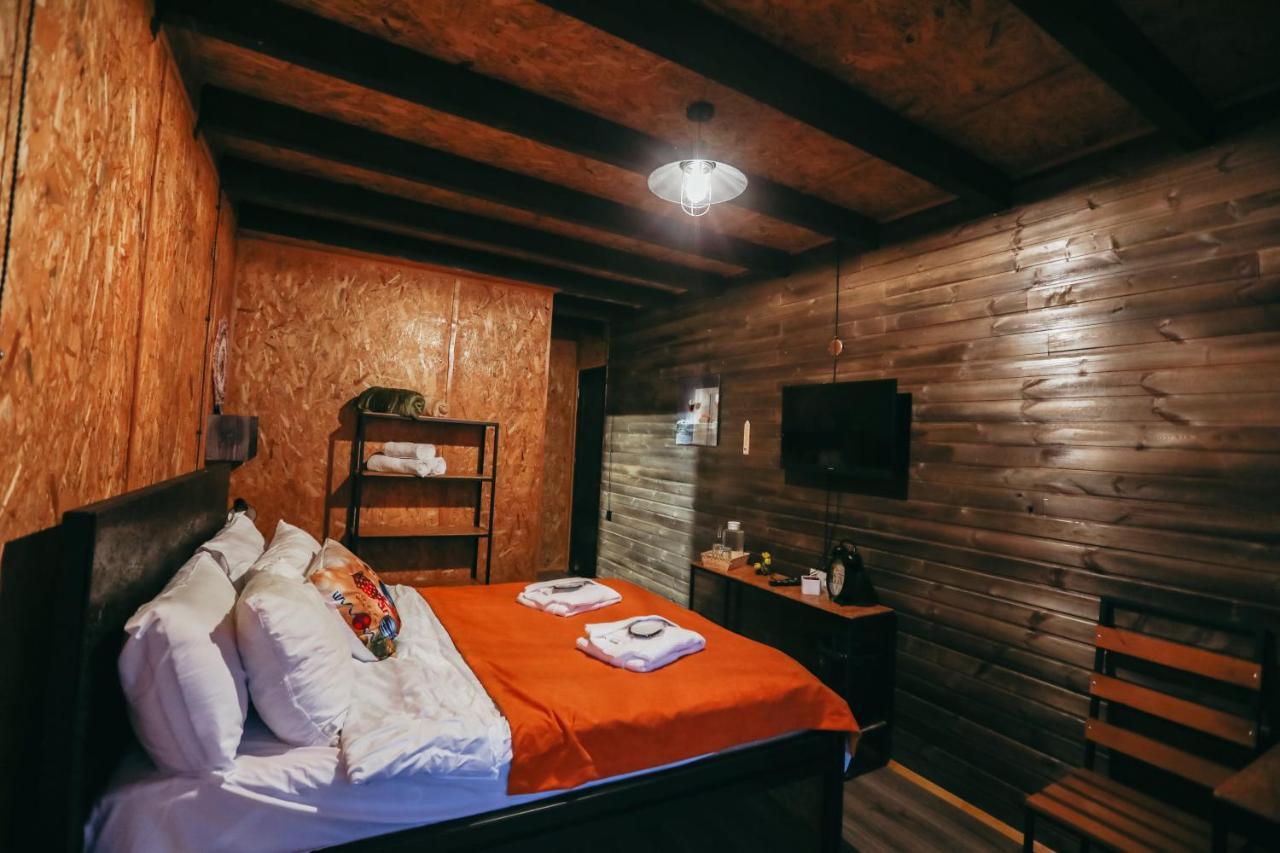 Wooden Hotel Kazbegi Stepantsminda Exterior foto